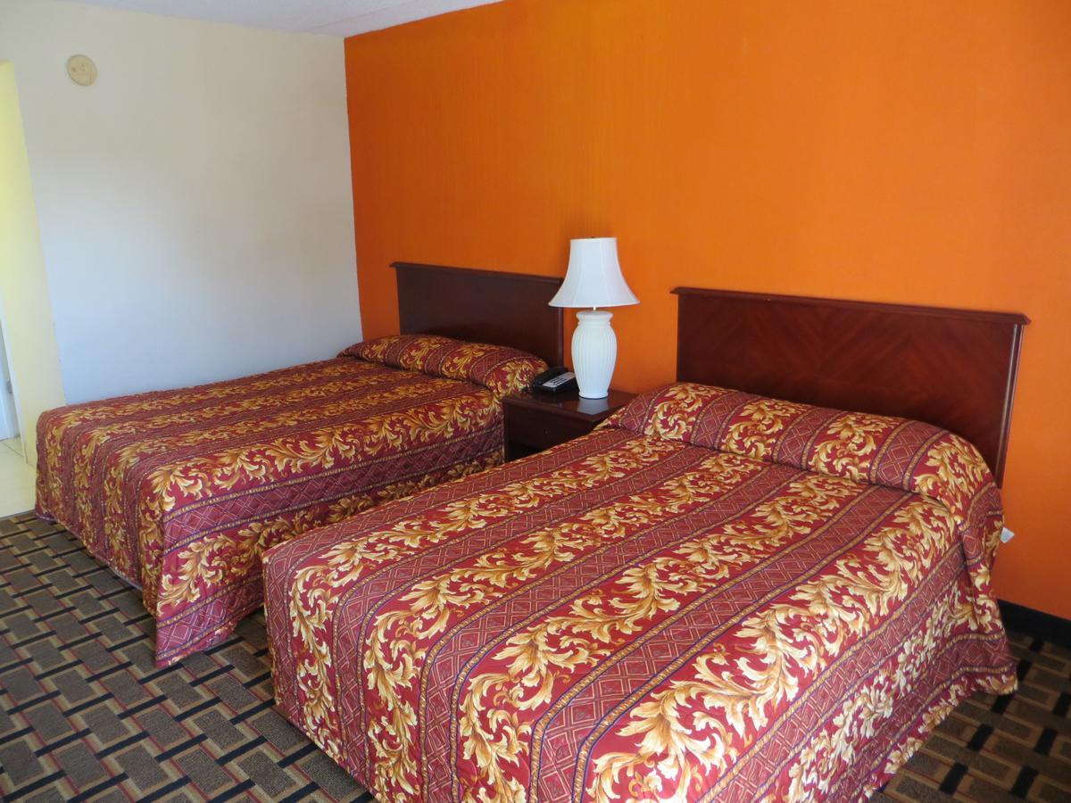 Budget Inn Кокоа Экстерьер фото